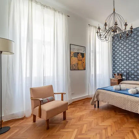 Guesthost - La Casa Di Leopold Bloom